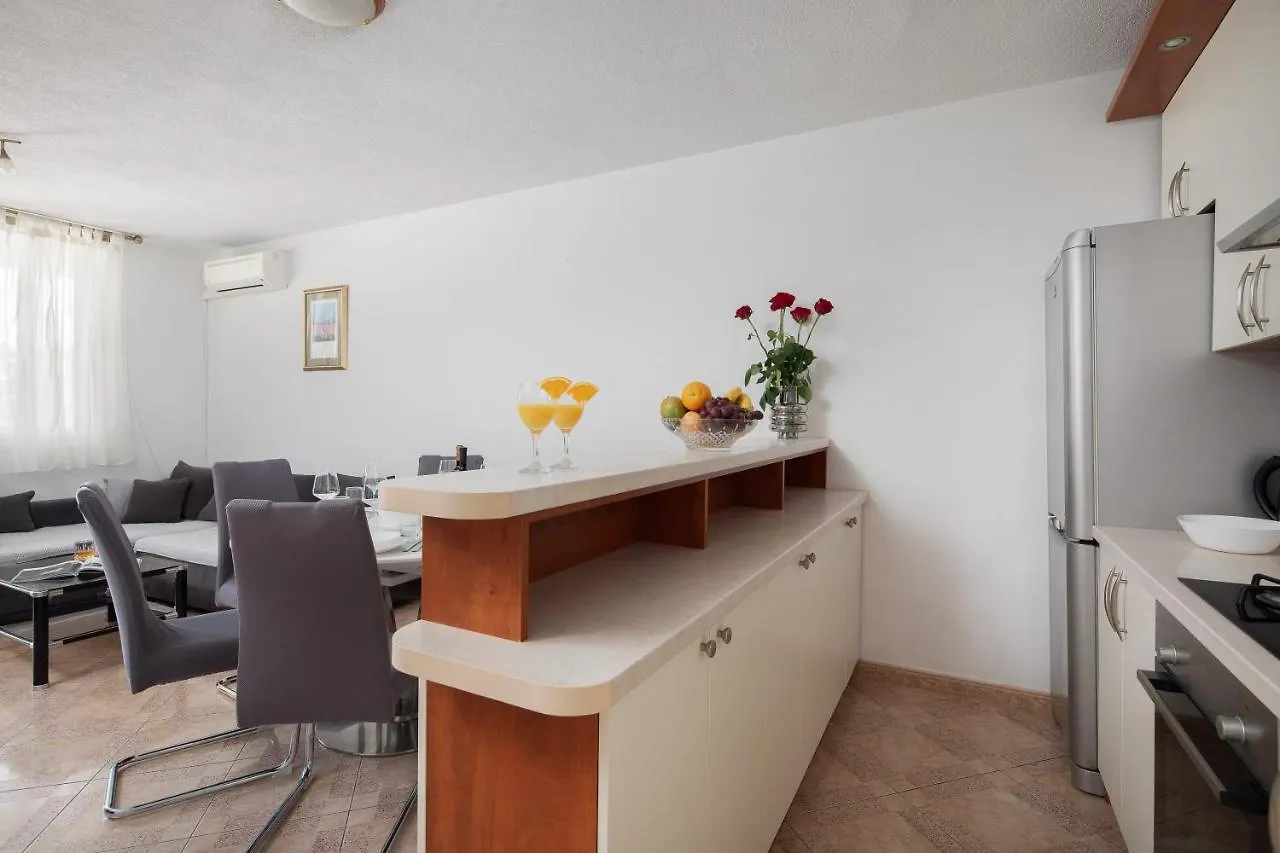 Apartment Lucy In 스플리트 크로아티아