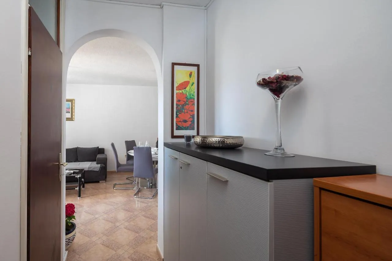 Apartment Lucy In Split