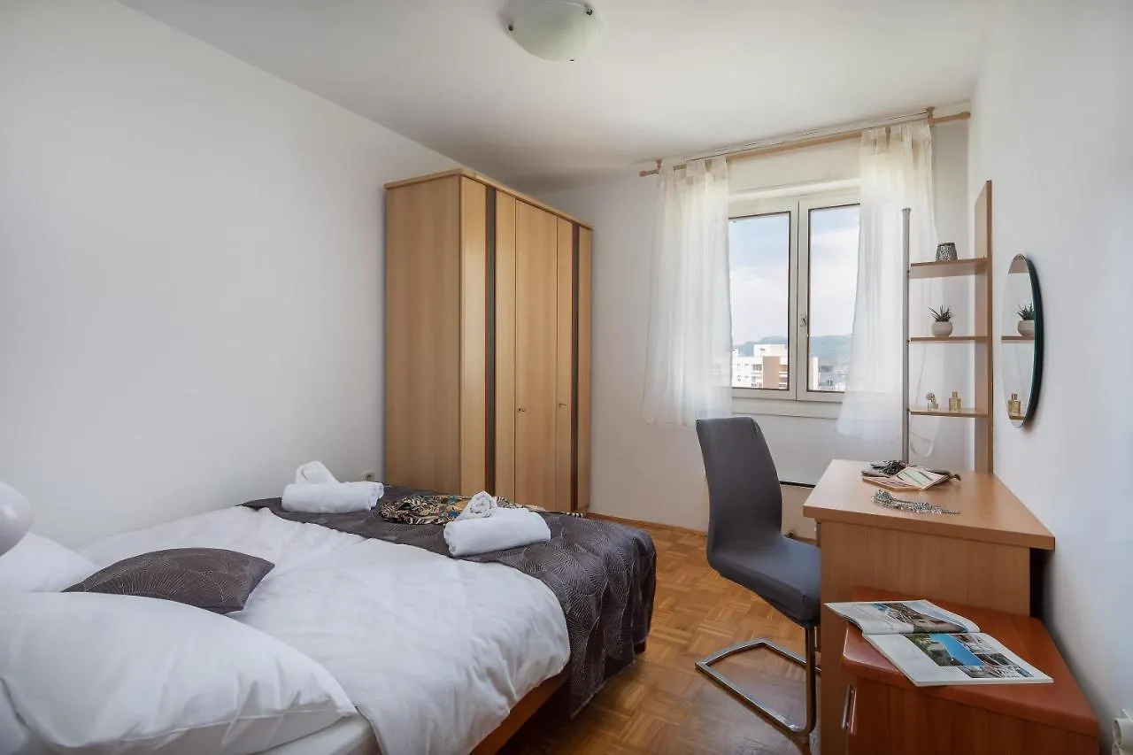Apartment Lucy In Split